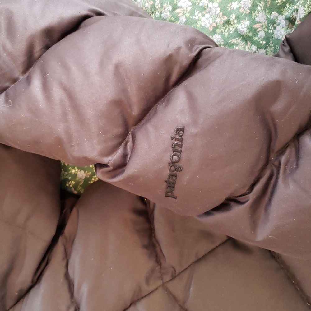Patagonia Down Women's Jacket, XS - Picture 3 of 6